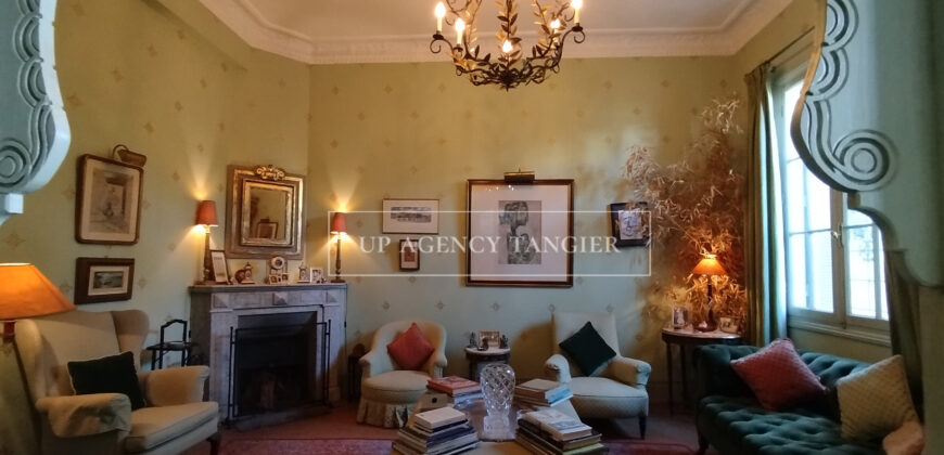 Beautiful House “Golden age” in Tangier