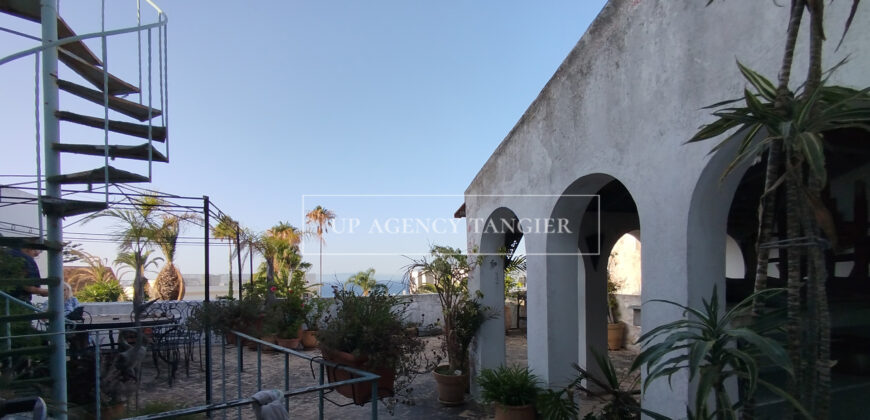 Beautiful House “Golden age” in Tangier