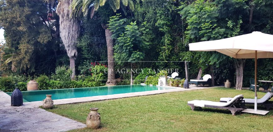 Charmante villa patricienne avec jardin à Marshan (Tanger)