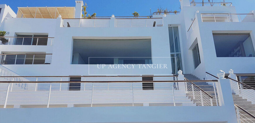 Exceptional villa facing the Strait (Tangier)