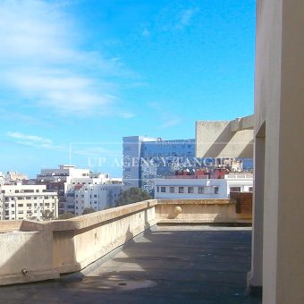 Big apartment with terrace in the very center of Tangier