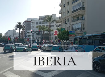Local commercial de 161m2 à Iberia (Tanger)