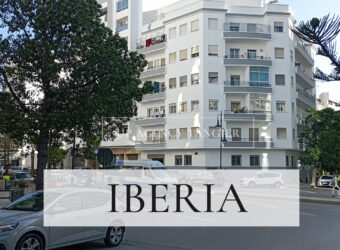Local commercial de 139m2 à Iberia (Tanger)
