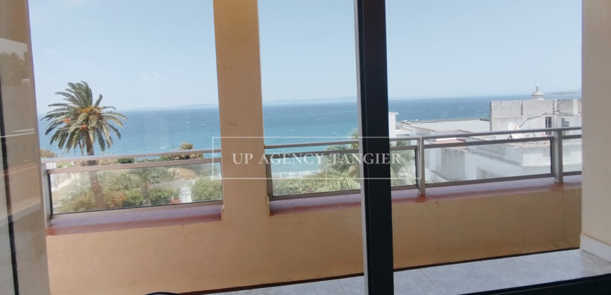 Large apartment in Marshan (Tangier) facing the Strait