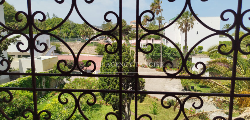 Large apartment in Marshan (Tangier) facing the Strait