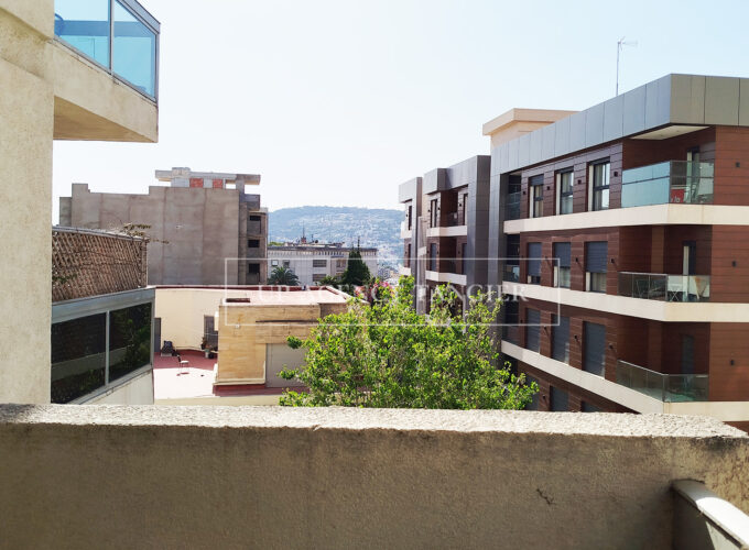 Large apartment for rent in Tangier (Iberia)