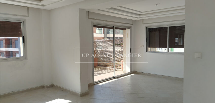 Large appartment for rent in Tangier (Iberia)