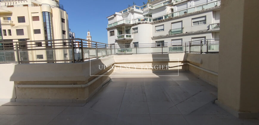 Large new appartment with terrace for rent in Tangier (Iberia)