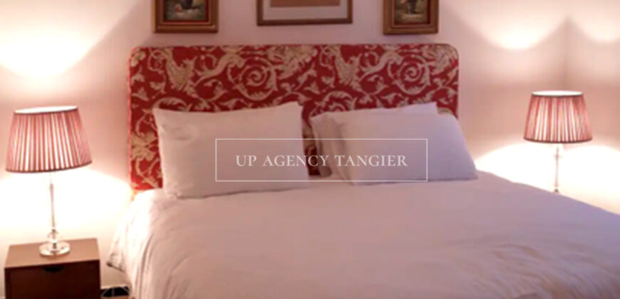 Exceptional building in Asilah facing the sea, multi-apartment, triplex and commercial space