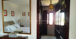 Exceptional building in Asilah facing the sea, multi-apartment, triplex and commercial space