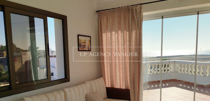 Exceptional building in Asilah facing the sea, multi-apartment, triplex and commercial space