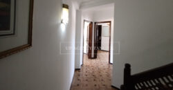 Exceptional building in Asilah facing the sea, multi-apartment, triplex and commercial space
