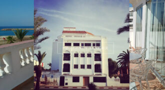 Exceptional building in Asilah facing the sea, multi-apartment, triplex and commercial space