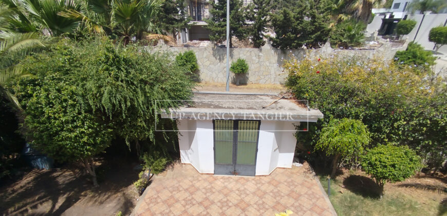 Villa moderne avec piscine à Tanger