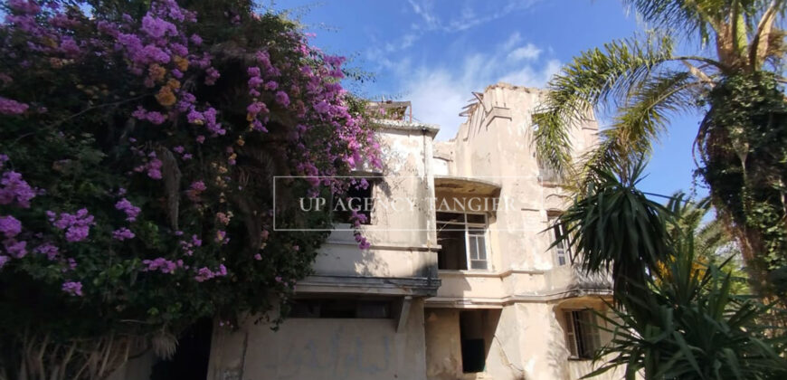 Grande maison à rénover à Tanger Marshan