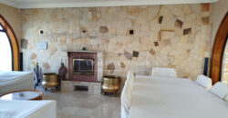 Grande villa à Tanger avec vue sur le Détroit