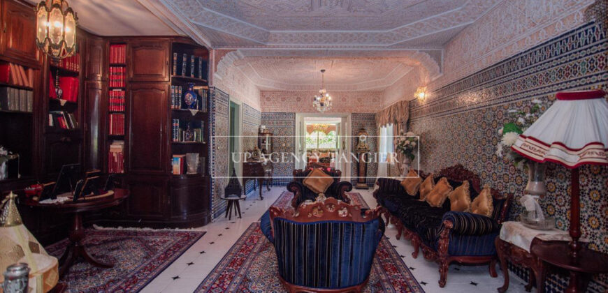 Grande villa à vendre à Tanger, quartier de la Vieille Montagne