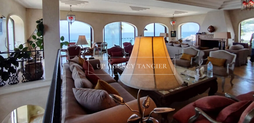 Grande villa à Marshan Tanger face au Détroit