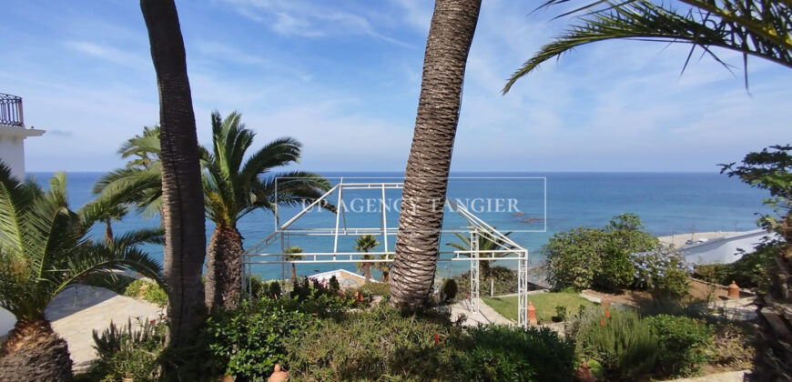 Grande villa à Marshan Tanger face au Détroit