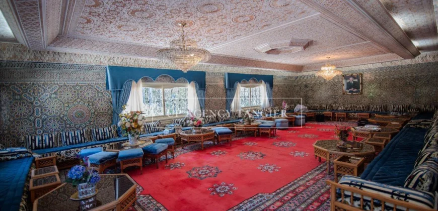 Large villa for sale in Tangier, Old Moutain district