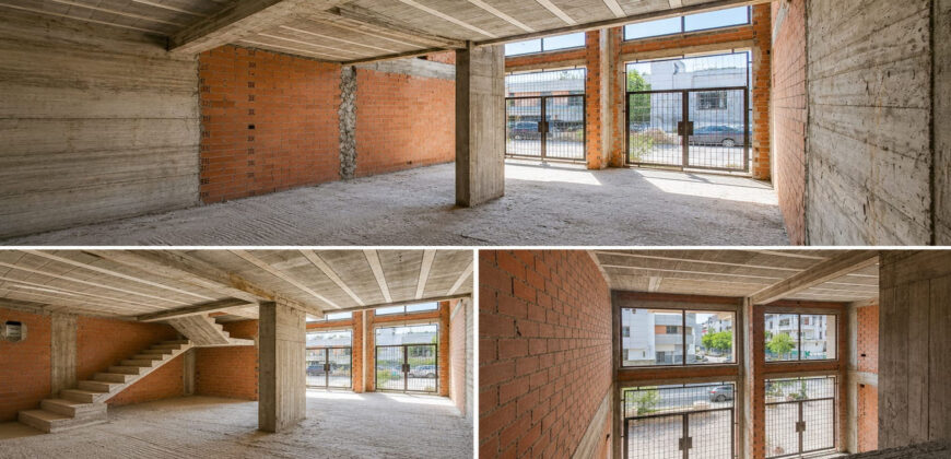Grand local commercial. (229 m2). Quartier administratif